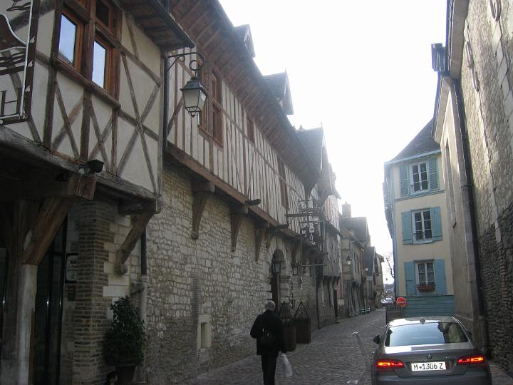 TroyesA 120.jpg